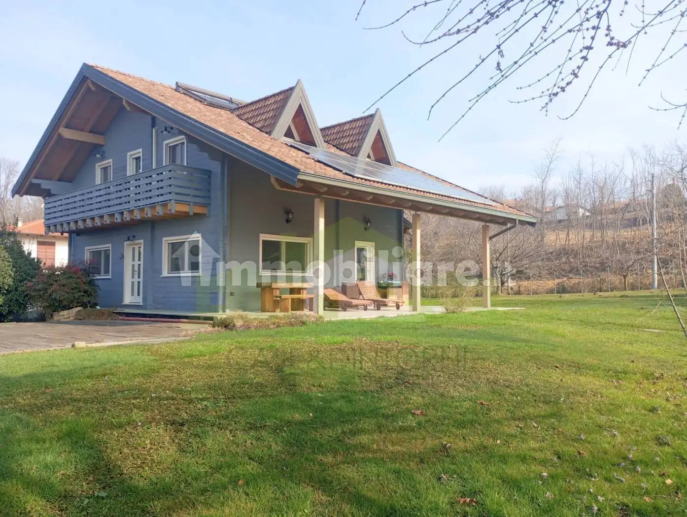 Villa in vendita a Lozzolo