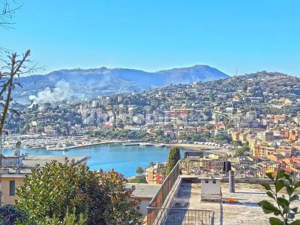 Appartamento in vendita a Rapallo