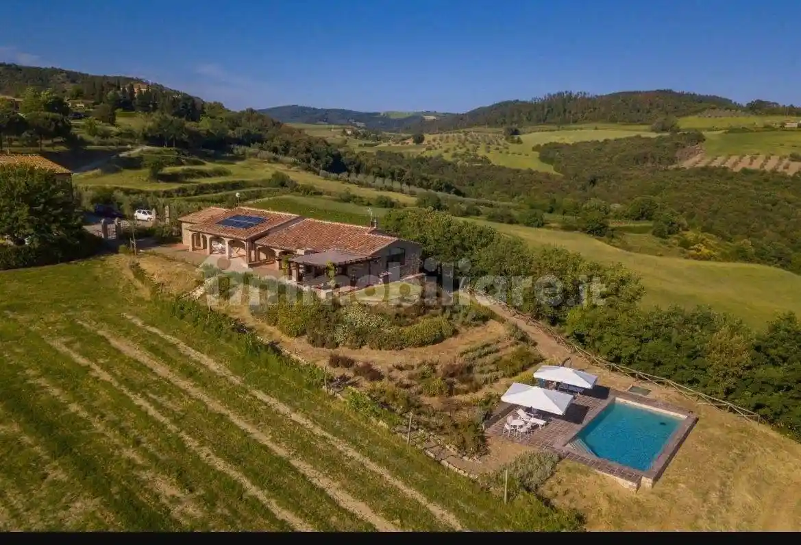 Villa in vendita a Volterra