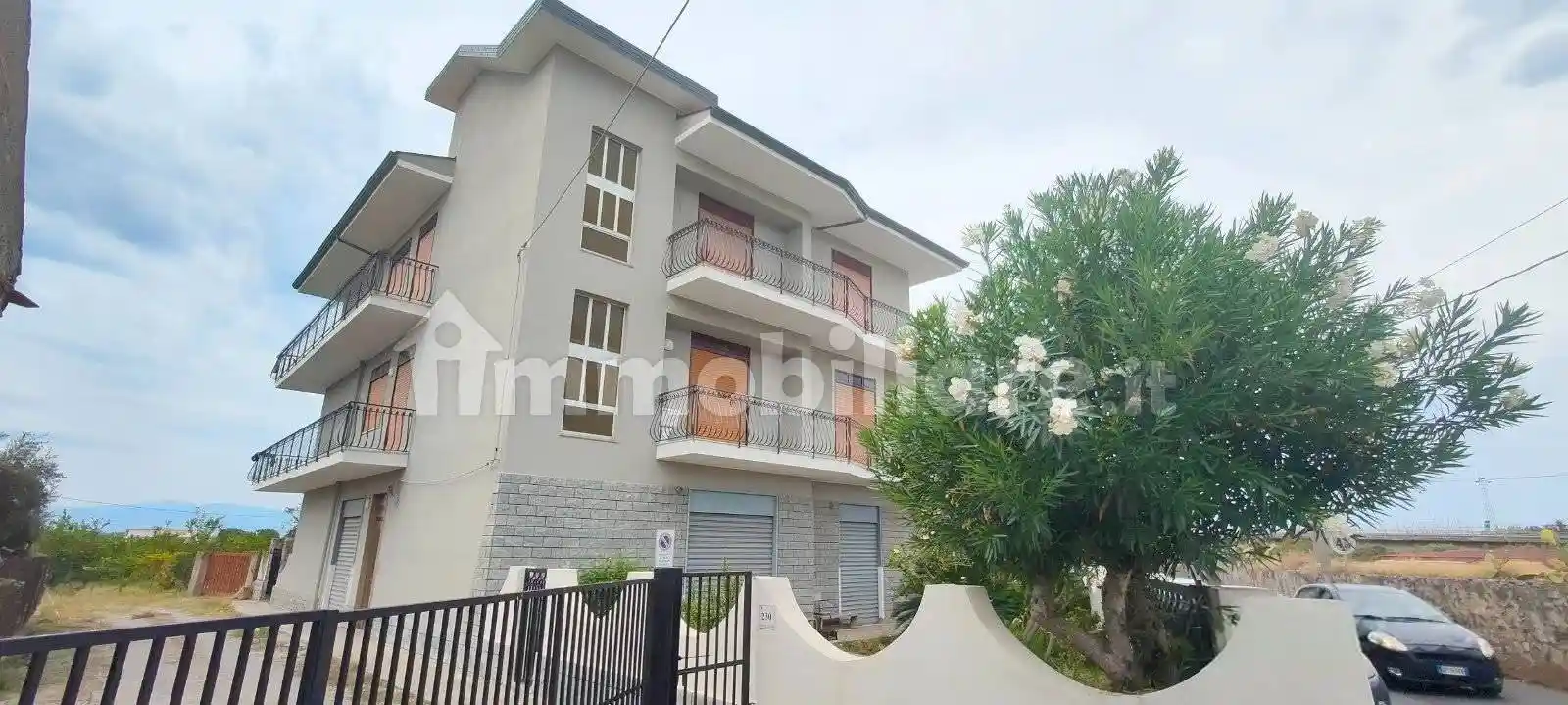 Villa in vendita a Barcellona Pozzo di Gotto