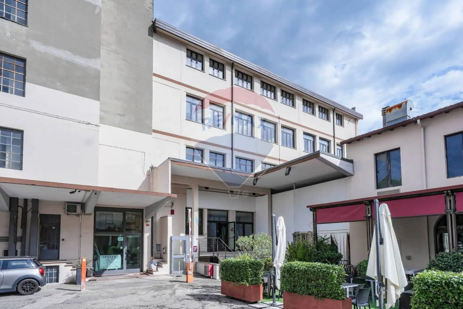 Palazzo - Edificio in vendita a Forlì