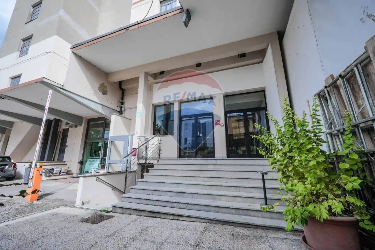 Palazzo - Edificio in Vendita - foto 2