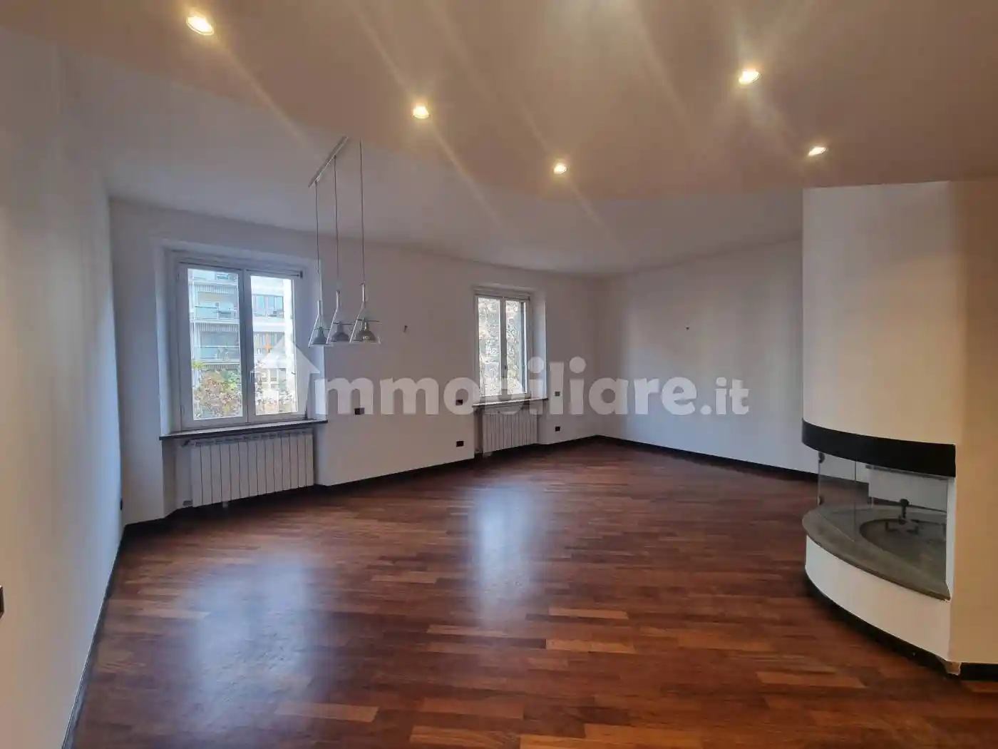 Appartamento via Francesco Melzi d'Eril 7, Arco della Pace, Milano - foto 2