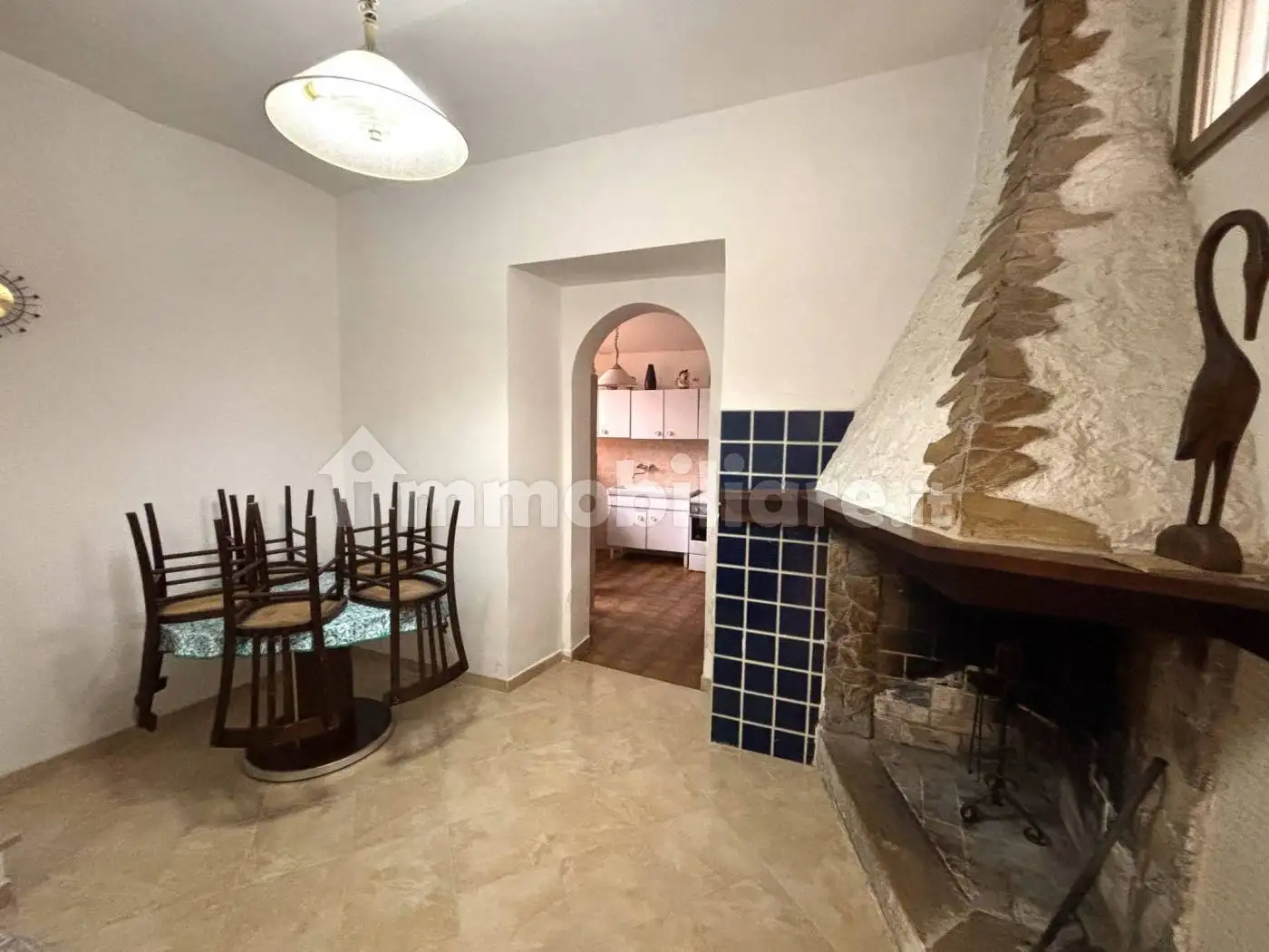 Casa indipendente in vendita a Anversa degli Abruzzi