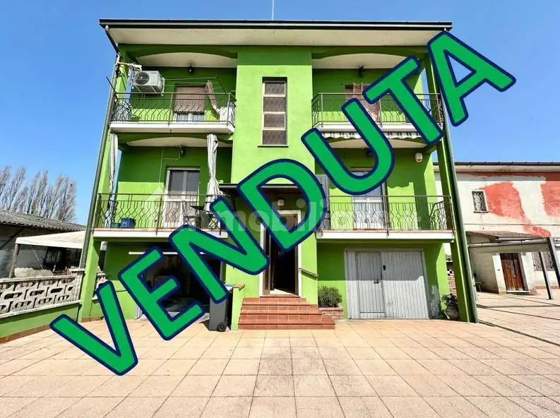 Appartamento in vendita a Acquanegra Cremonese