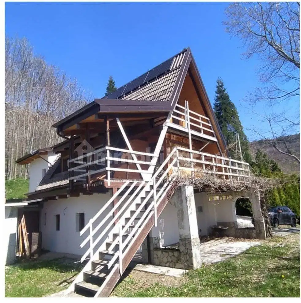 Rustico - Casale in vendita a Roccabruna