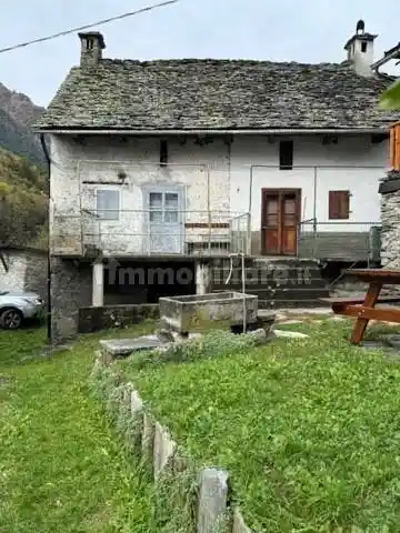 Rustico - Casale in vendita a Varzo