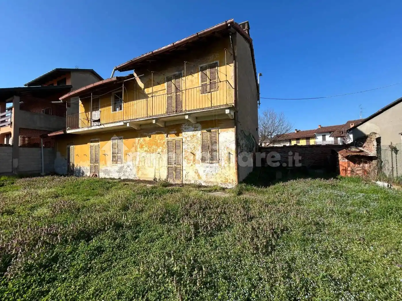 Villa in vendita a Robbio