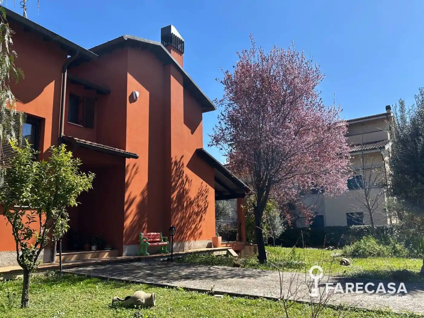 Villa unifamiliare via Norma Cossetto 10, Teramo - foto 2