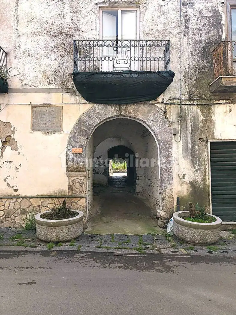 Casa indipendente in vendita a Sessa Aurunca