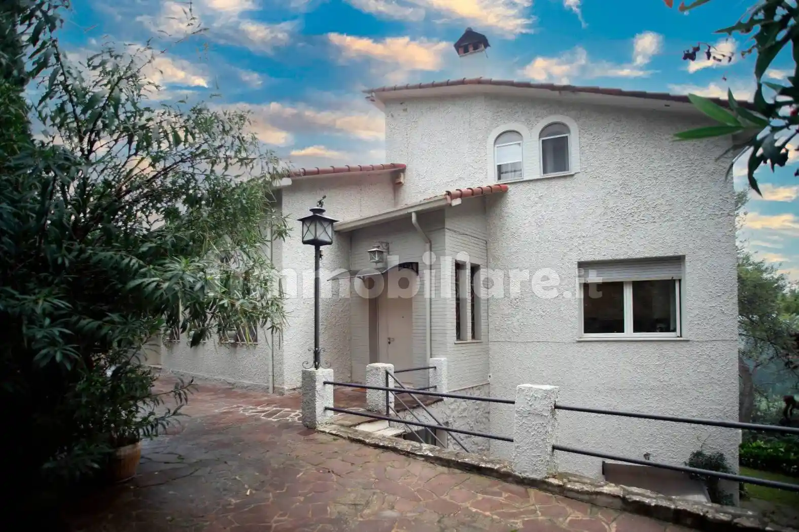 Villa plurifamiliare, buono stato, 427 m², Colle di Covignano, Rimini - foto 2