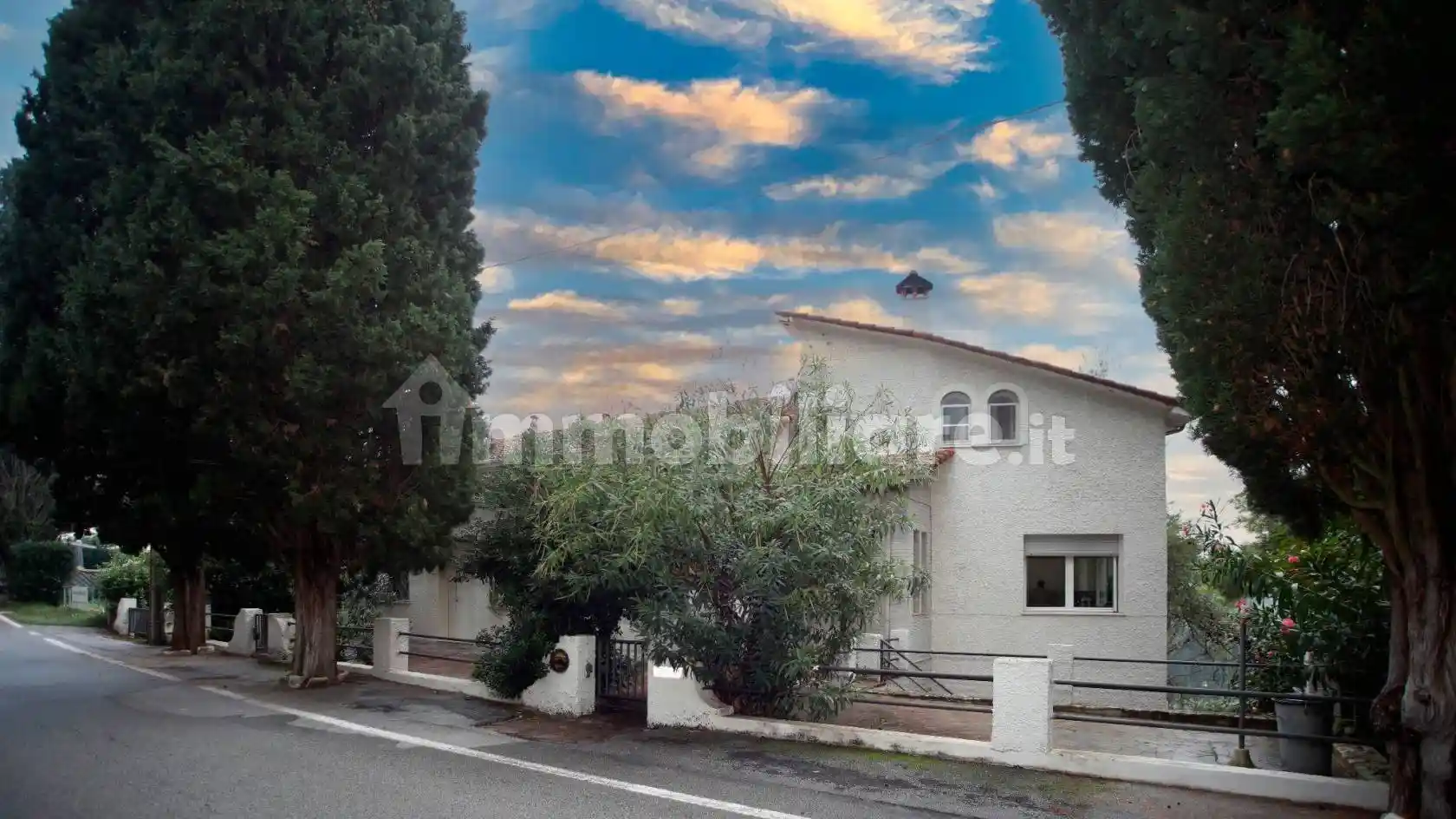Villa plurifamiliare, buono stato, 427 m², Colle di Covignano, Rimini - foto 3