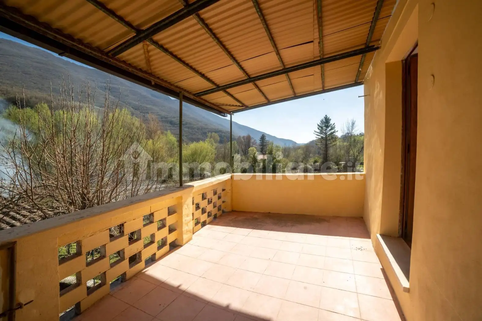 Appartamento in vendita a Castel Sant'Angelo