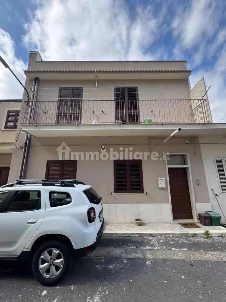 Palazzo - Edificio in vendita a Carlentini