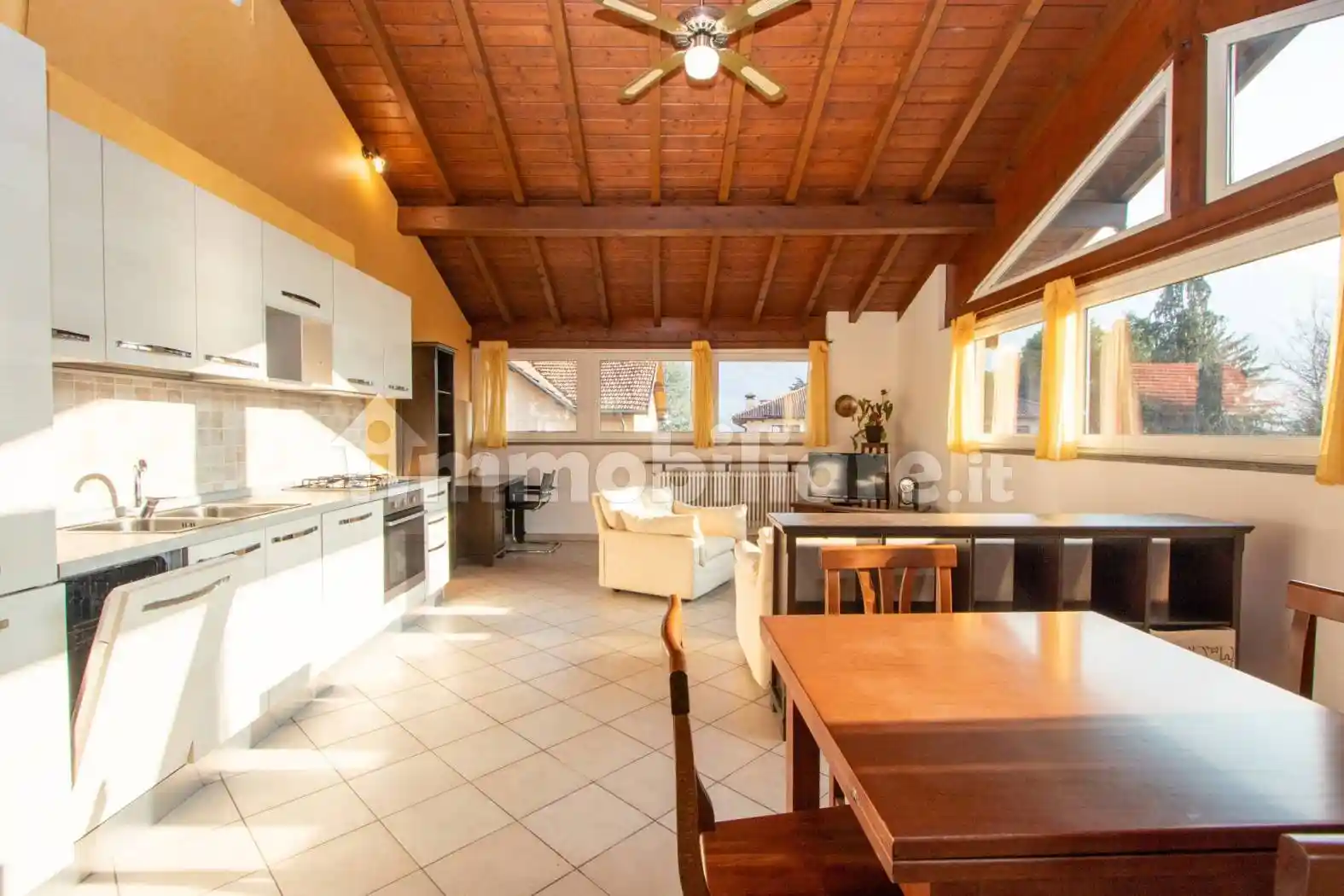 Appartamento in vendita a Tremezzina