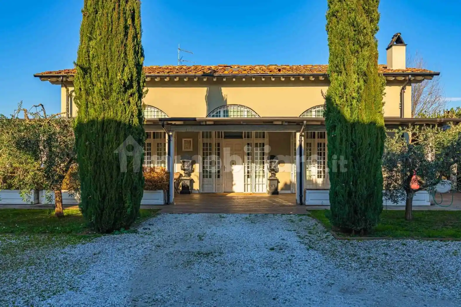 Villa in vendita a Campi Bisenzio