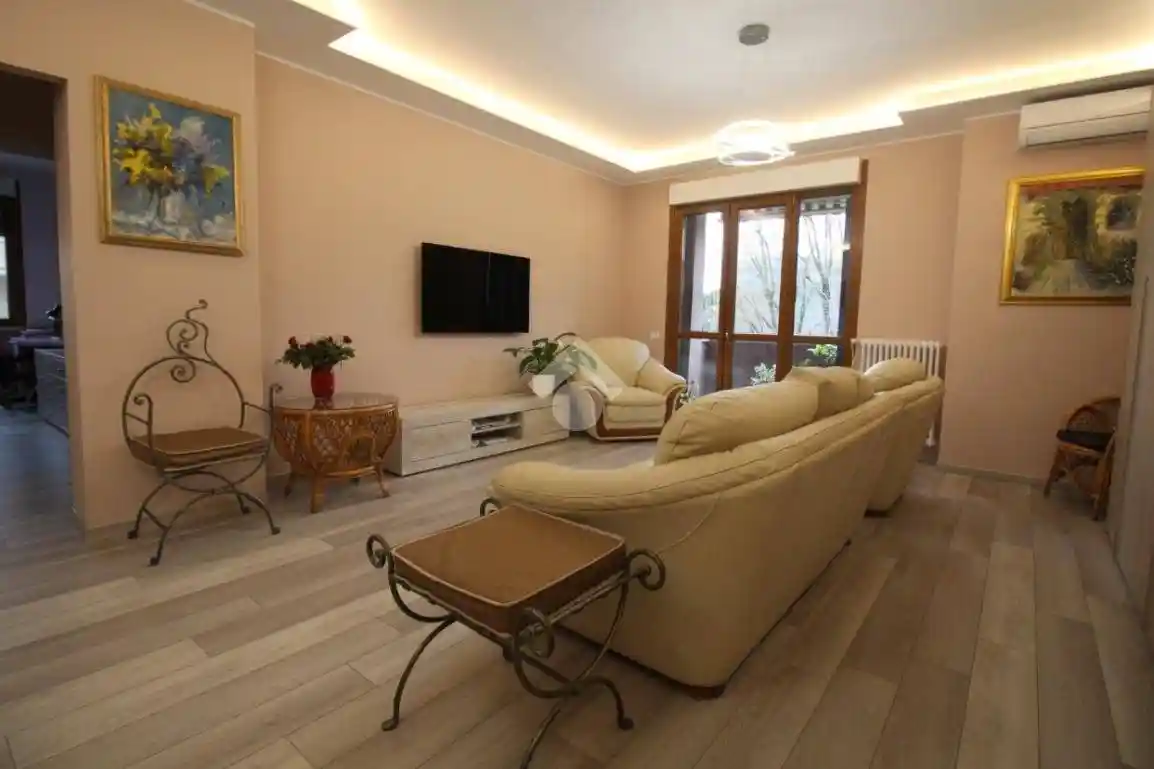 Appartamento in vendita a Rho