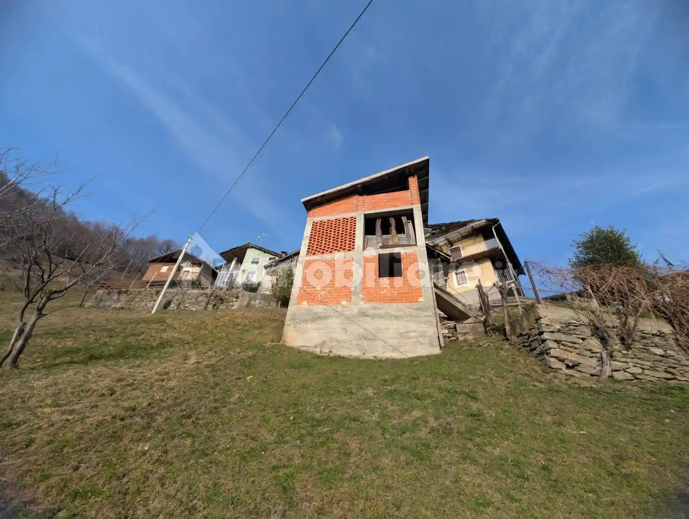 Casa indipendente in vendita a Viù