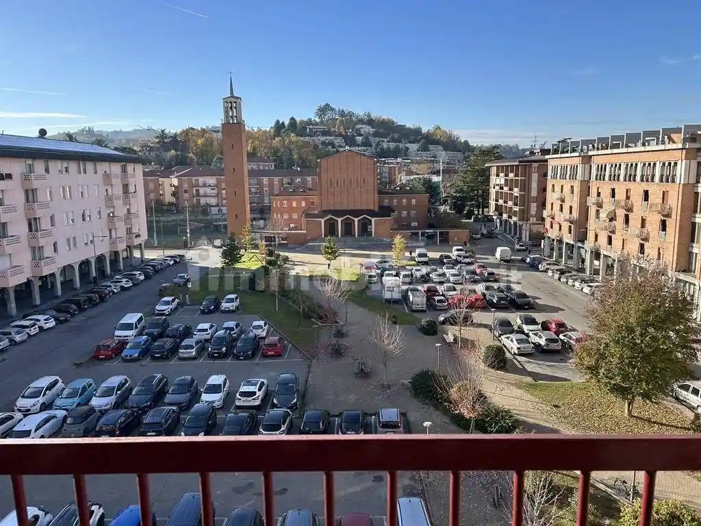 Appartamento in vendita a Alba