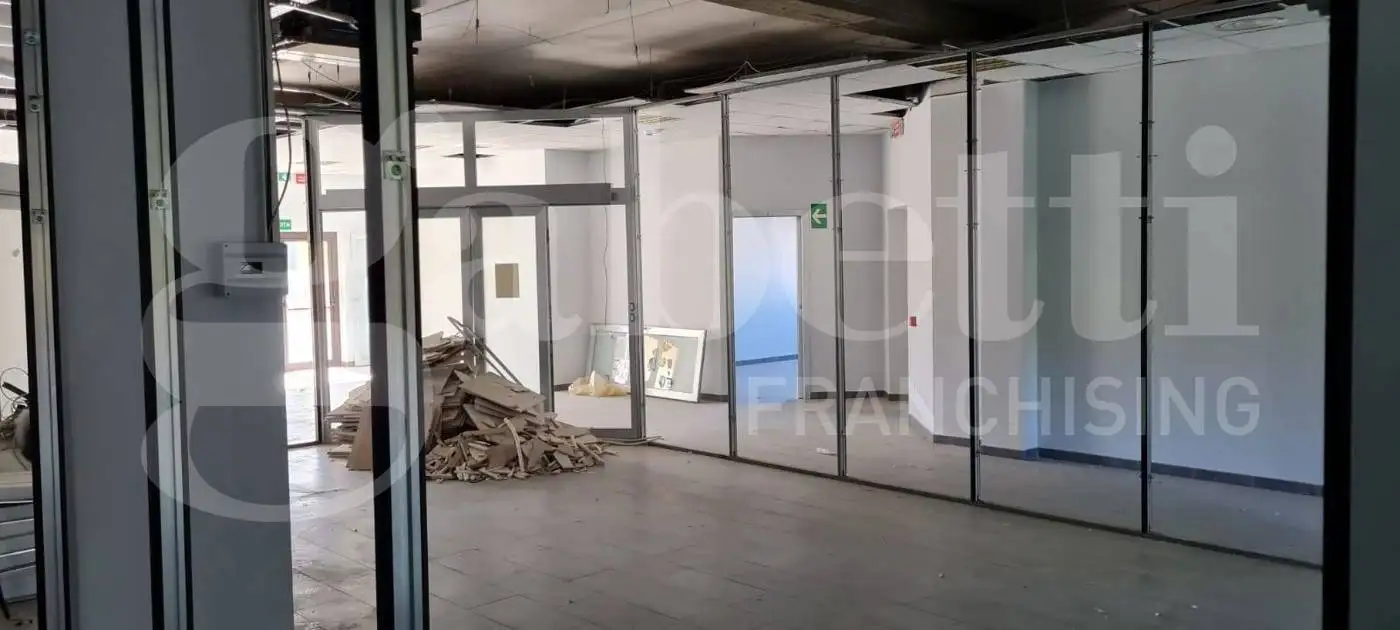 Palazzo - Edificio in vendita a Catanzaro