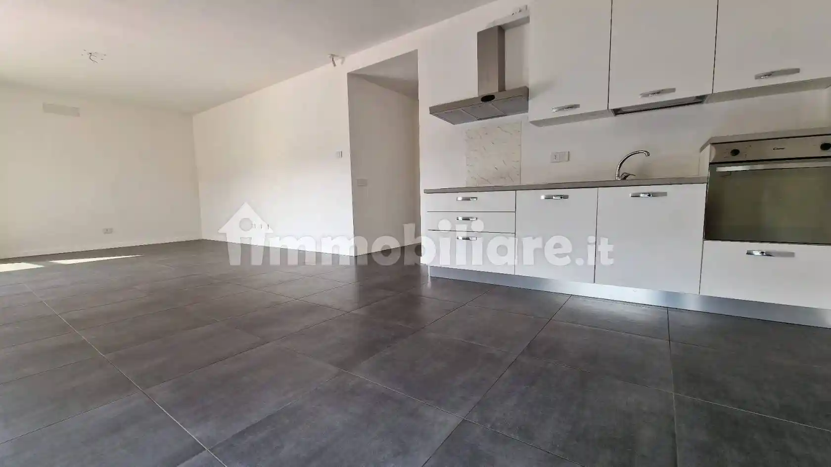 Trilocale via Como, Arconi, Cantù - foto 4