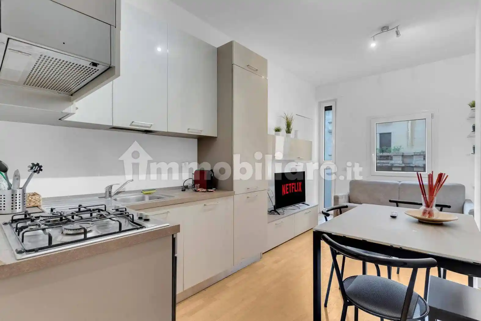 Bilocale via Mauro Macchi, 72, 20124 Milano Italia, Centrale, Milano - foto 2