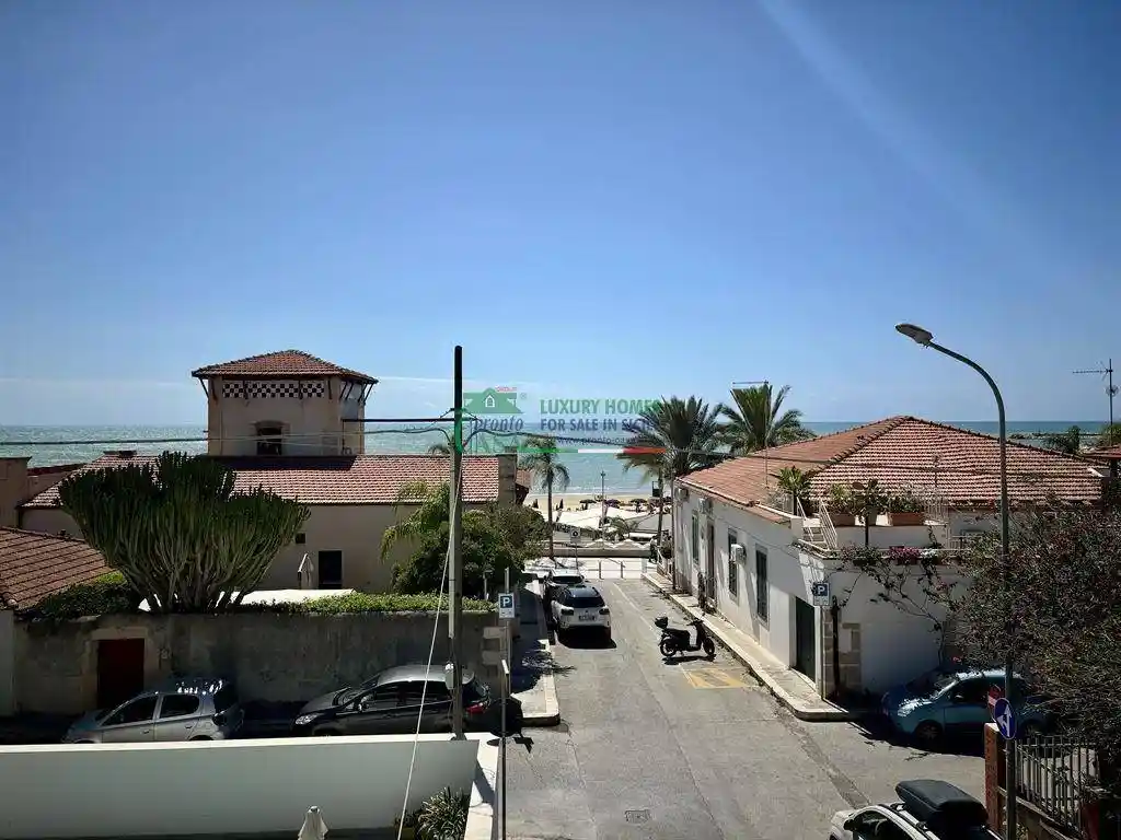 Trilocale via benedetto brin, Marina di Ragusa Centro, Ragusa - foto 2