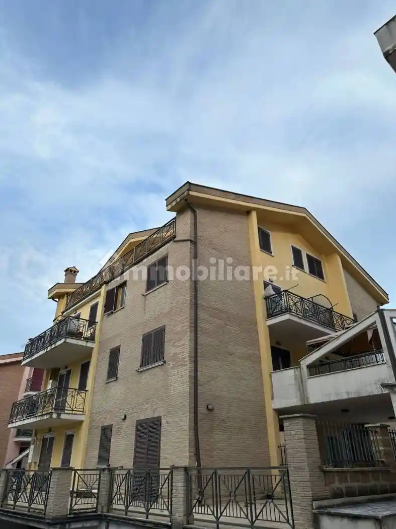 Appartamento in vendita a Orte