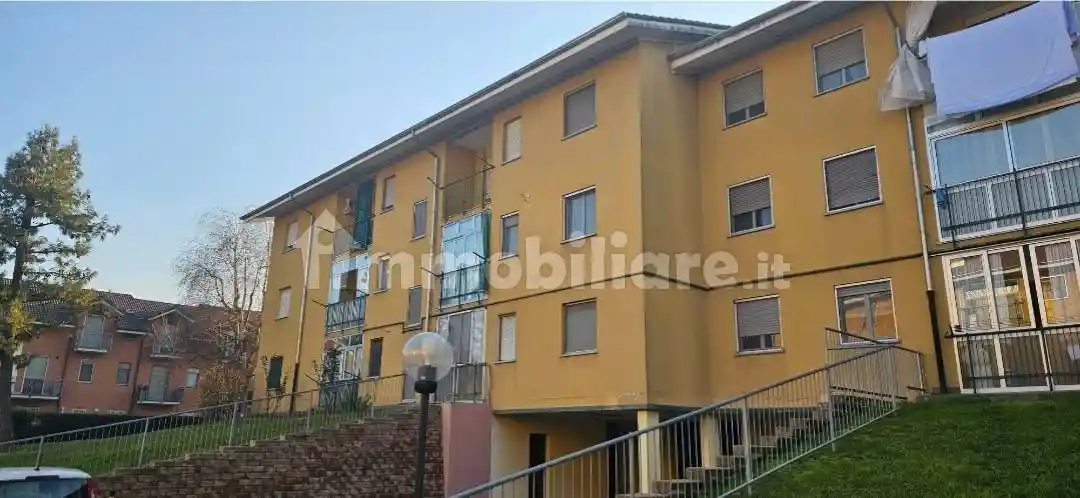 Appartamento in vendita a La Loggia