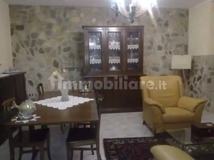 Quadrilocale via Giovanni Jannoni 2, Centro Storico, Catanzaro - foto 4