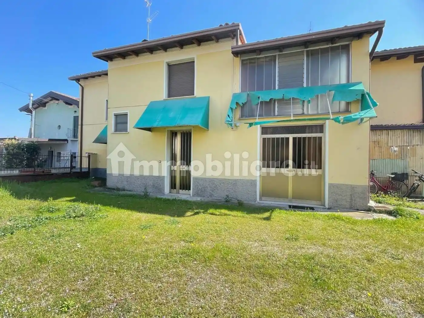 Casa indipendente in vendita a Montichiari