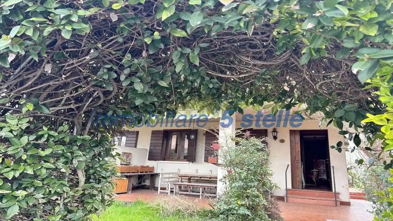 Villa in vendita a Costabissara