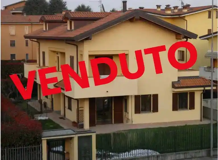 Appartamento in vendita a Cambiago