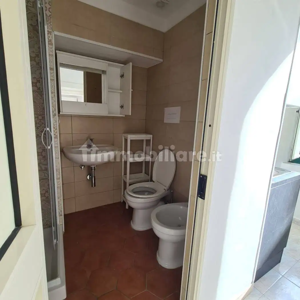 Monolocale corso Giuseppe Garibaldi 147, Centro, Baronissi - foto 5