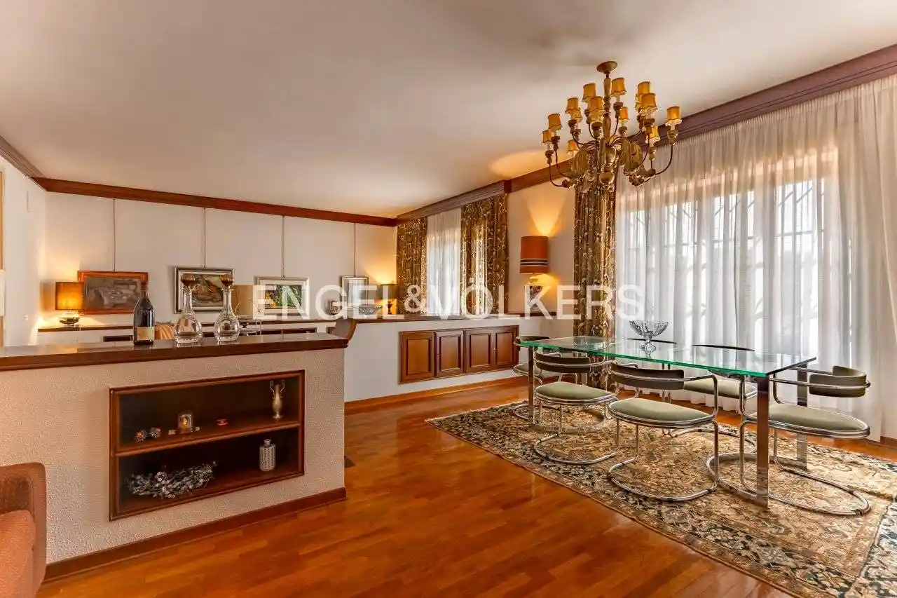 Villa in vendita a Acquaviva delle Fonti