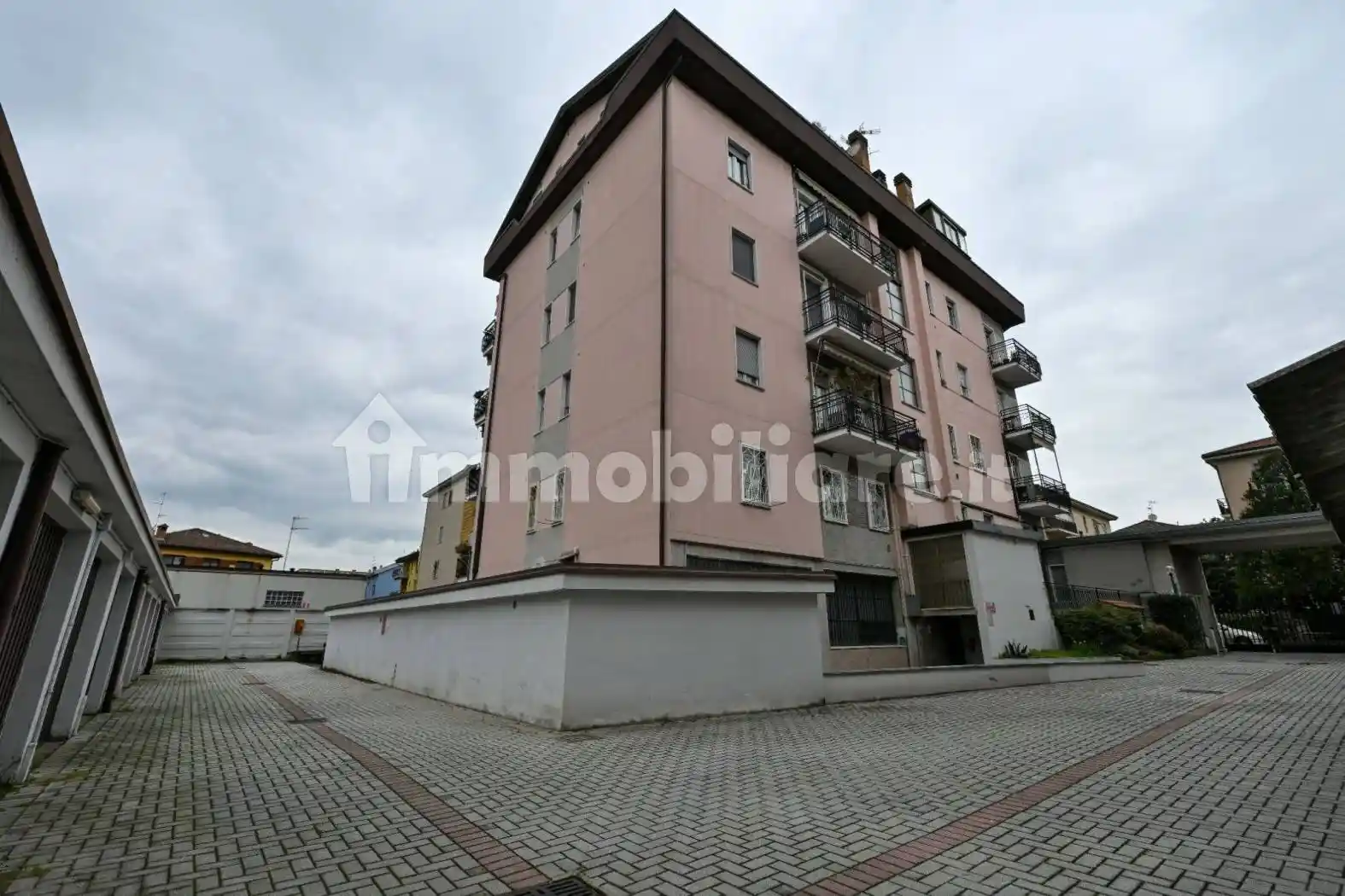 Appartamento in vendita a Segrate