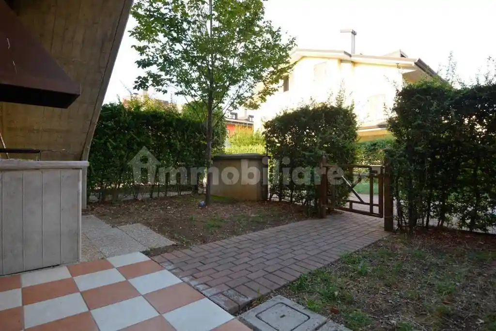 Appartamento in affitto a Bussolengo