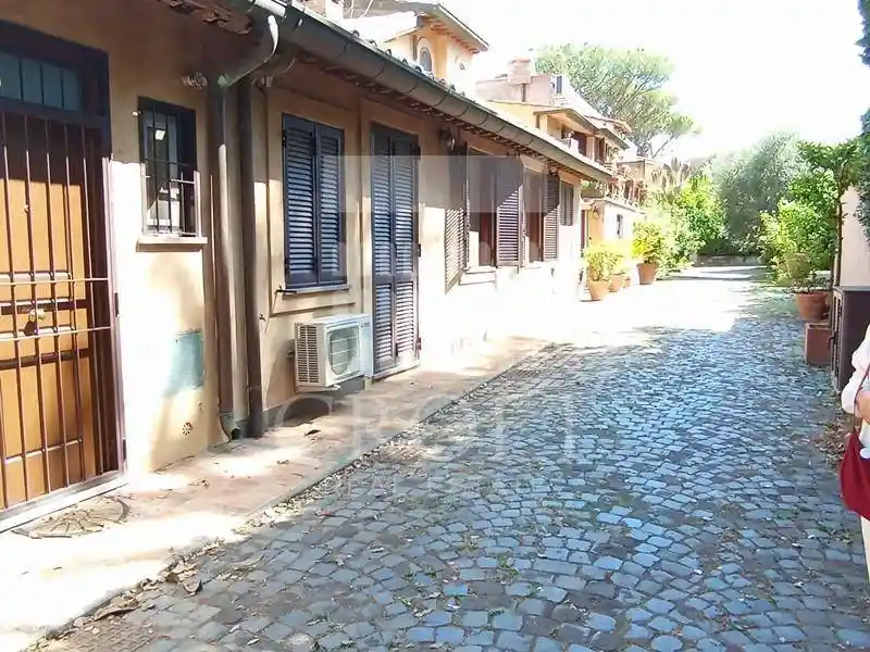 Bilocale ottimo stato, piano rialzato, Appia Pignatelli, Roma - foto 5