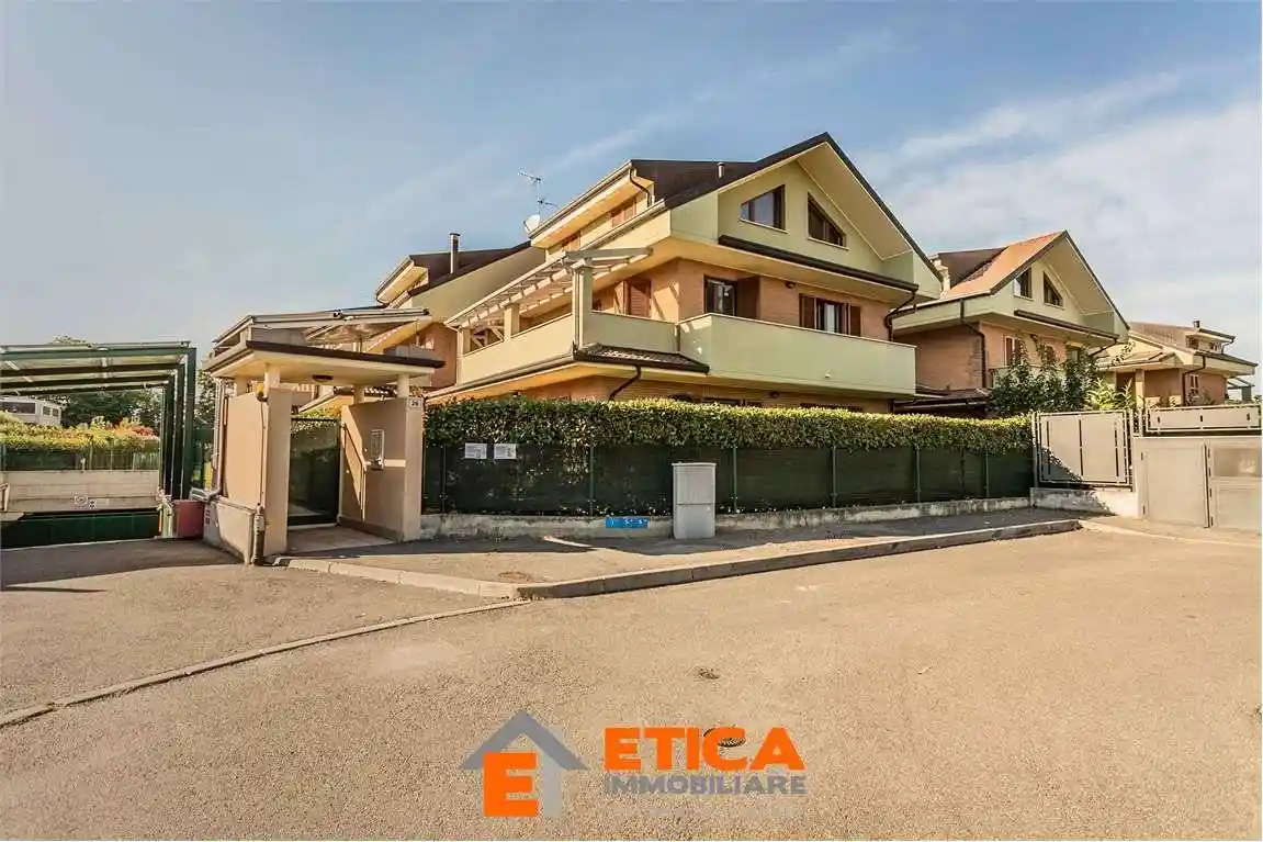 Appartamento in vendita a Inzago