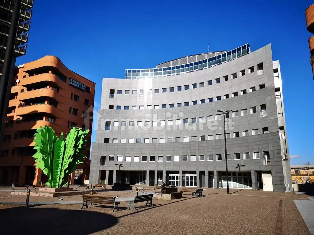Palazzo - Edificio in vendita a Bologna