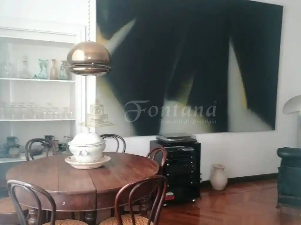 Appartamento via Lazzaro Palazzi, Porta Venezia, Milano - foto 5