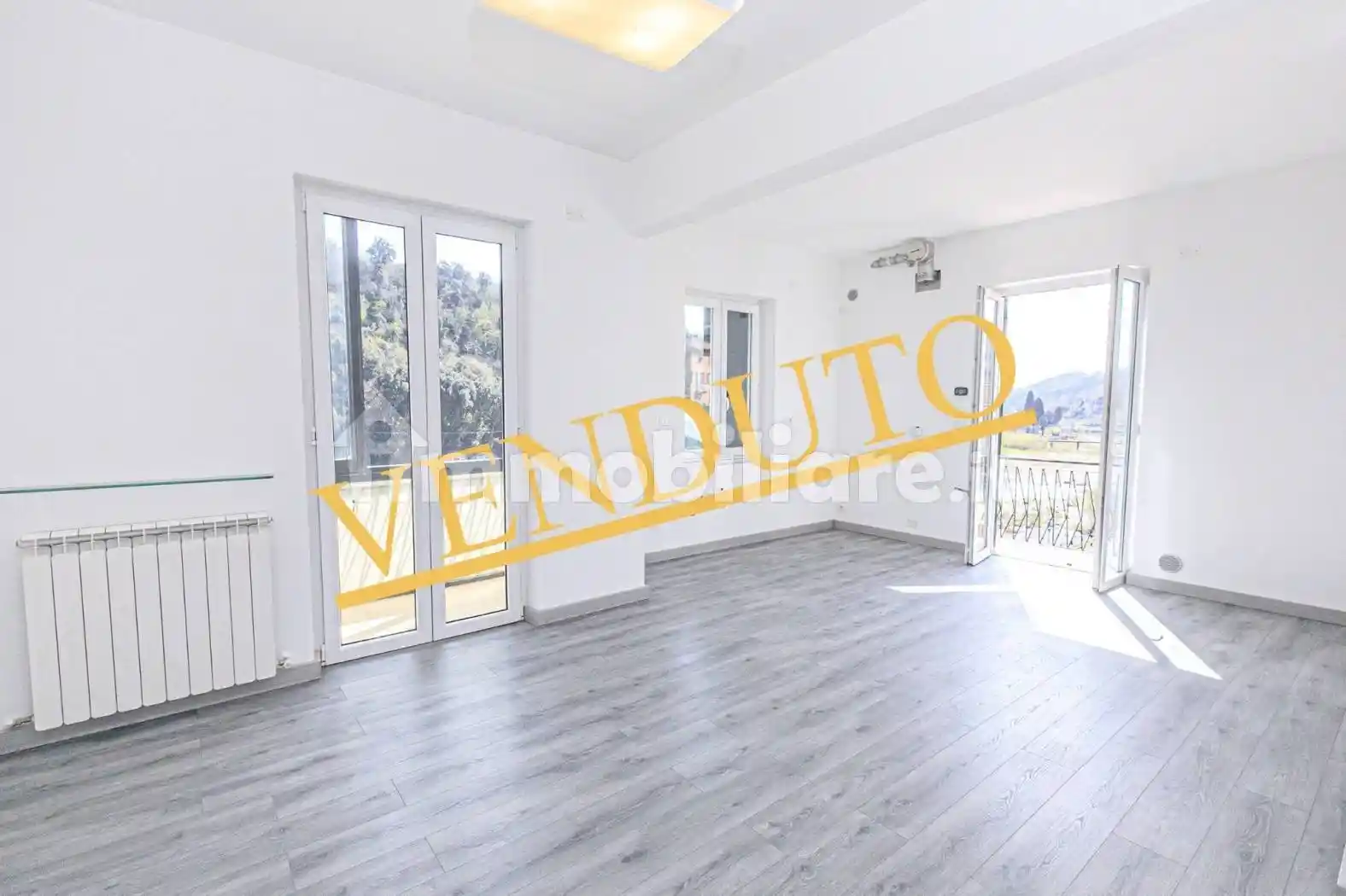 Appartamento in vendita a Serra Riccò