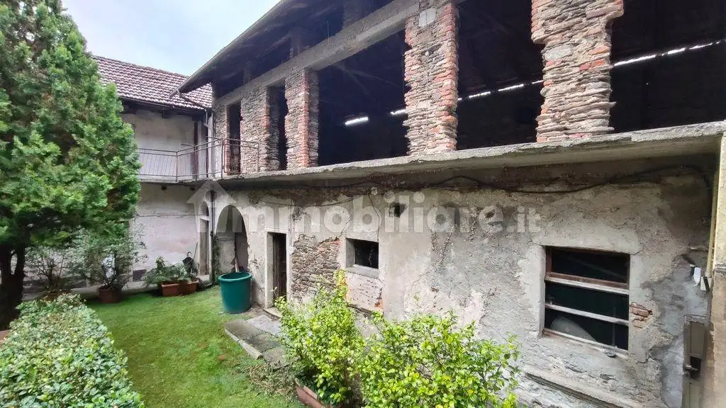 Rustico - Casale in vendita a Armeno