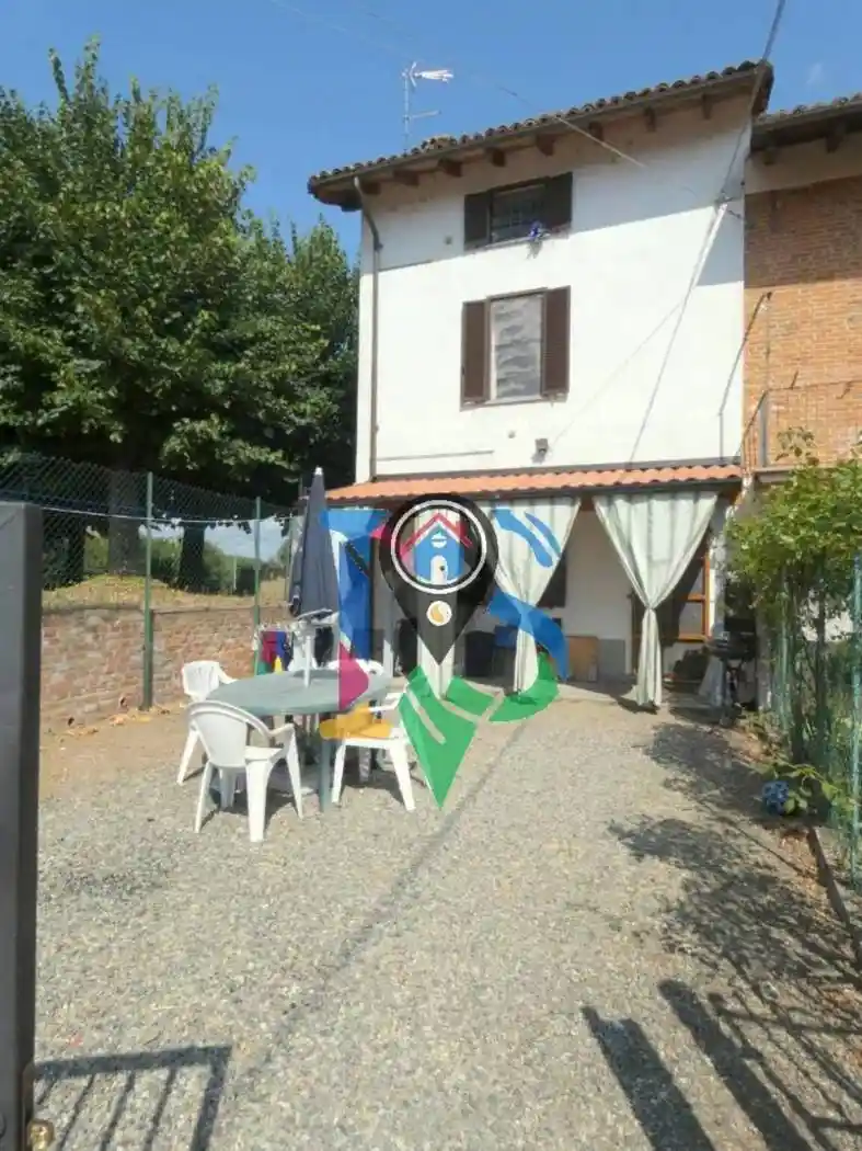 Casa indipendente in vendita a Castelnuovo Bormida