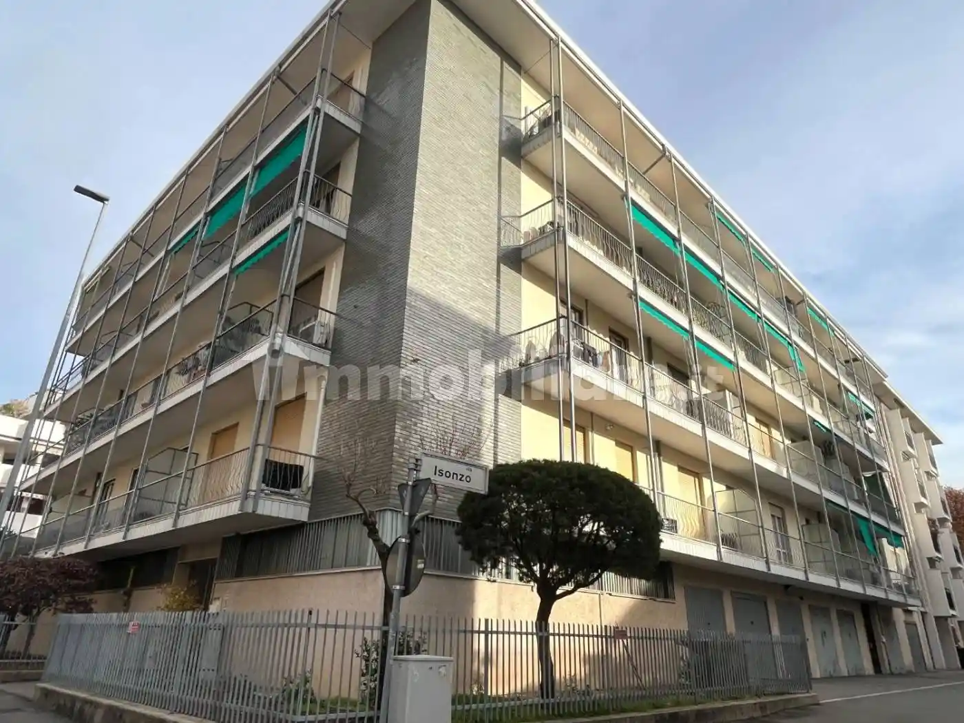 Appartamento in vendita a Novara