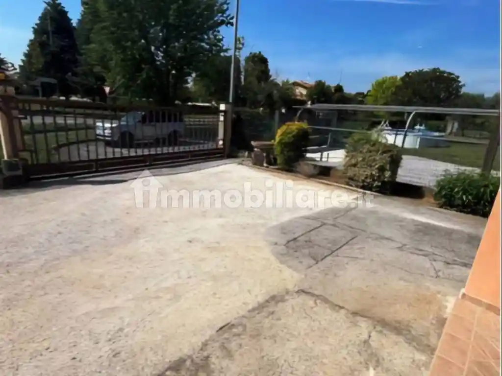 Appartamento in vendita a Rodengo Saiano