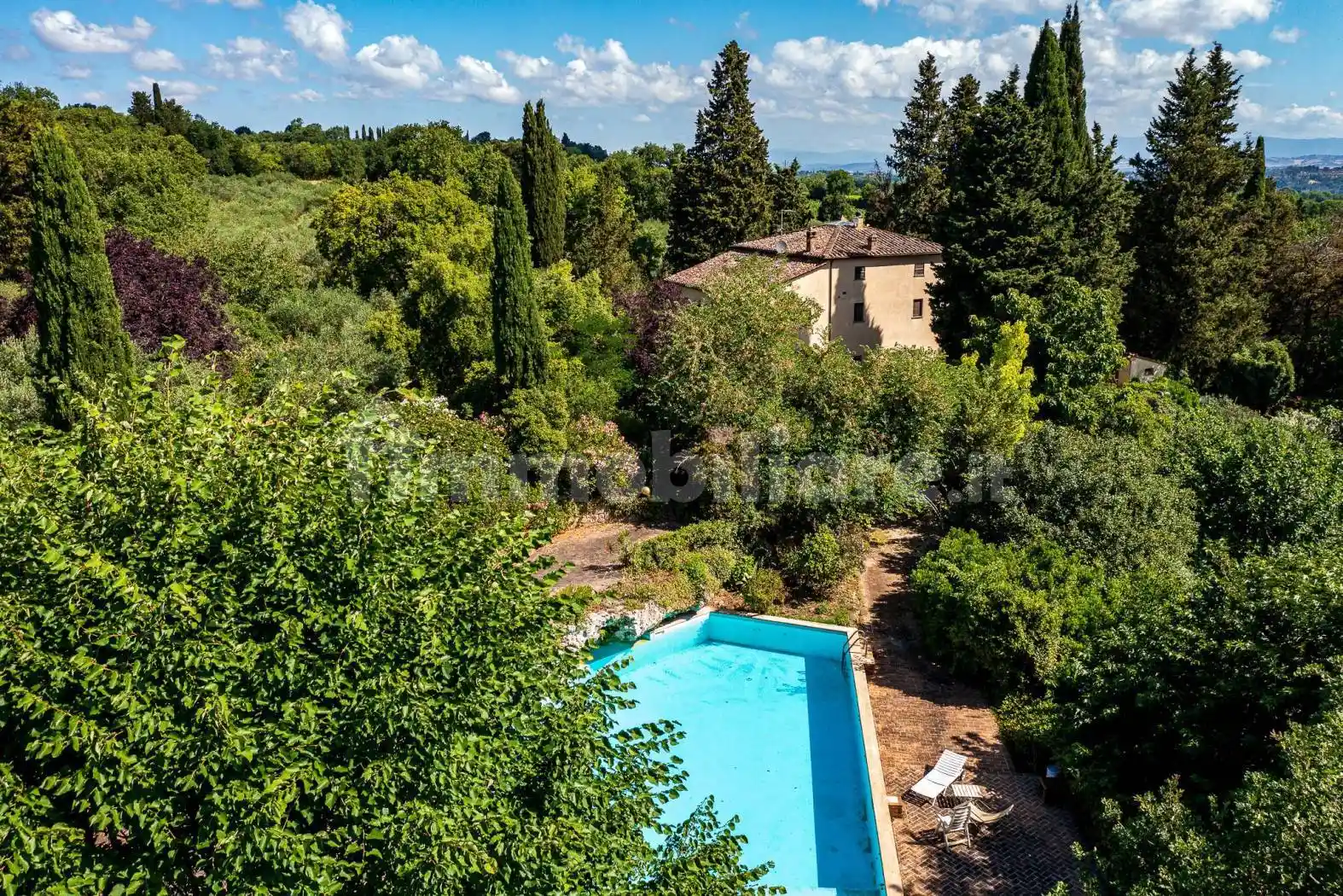 Villa in vendita a Sarteano