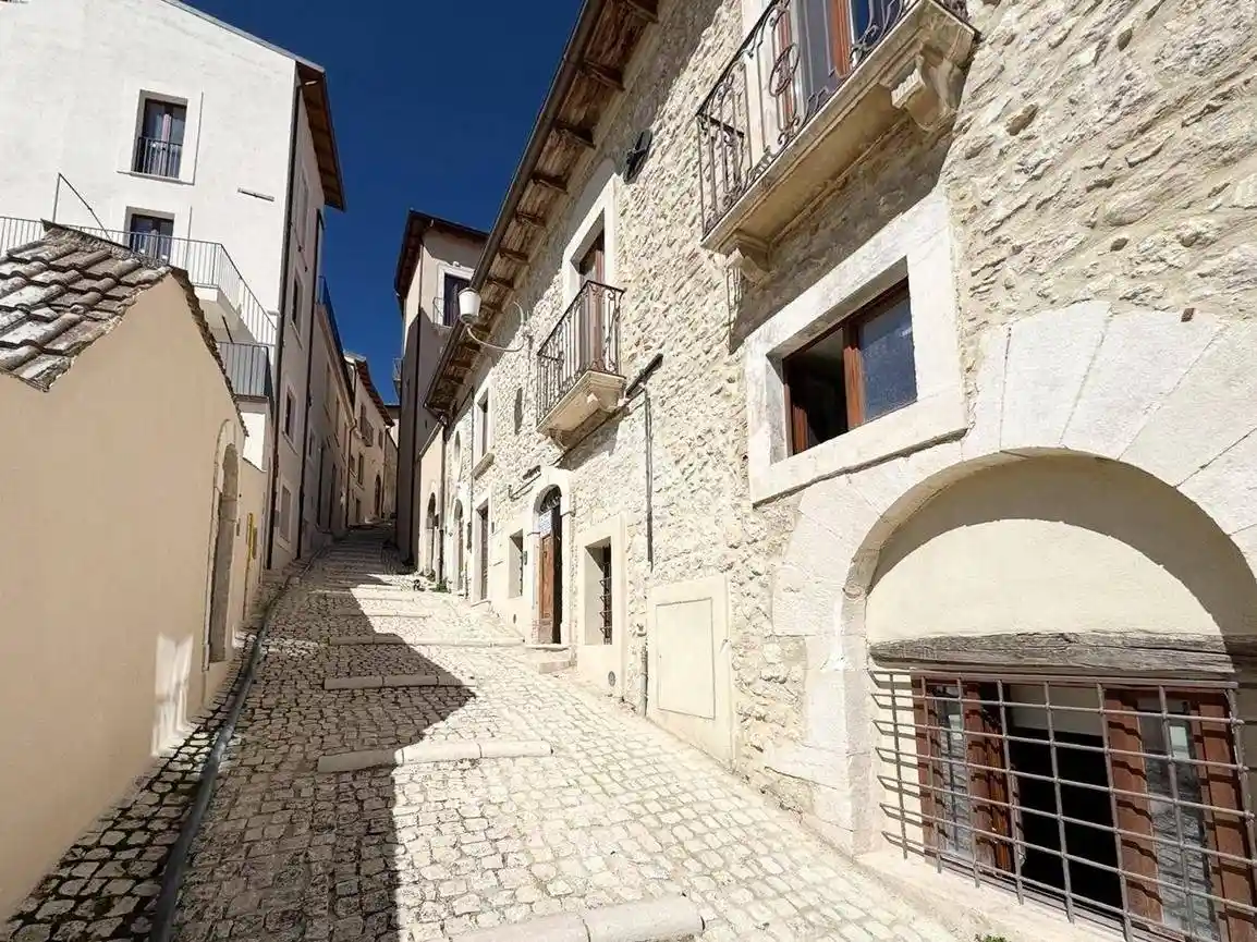 Bilocale Costa Cesare Campana 26, Villa Comunale, L'Aquila - foto 4