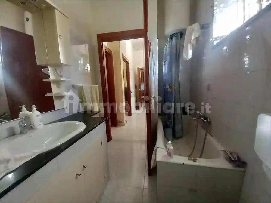 Terratetto unifamiliare 58 m², buono stato, Centro, Taurianova - foto 2