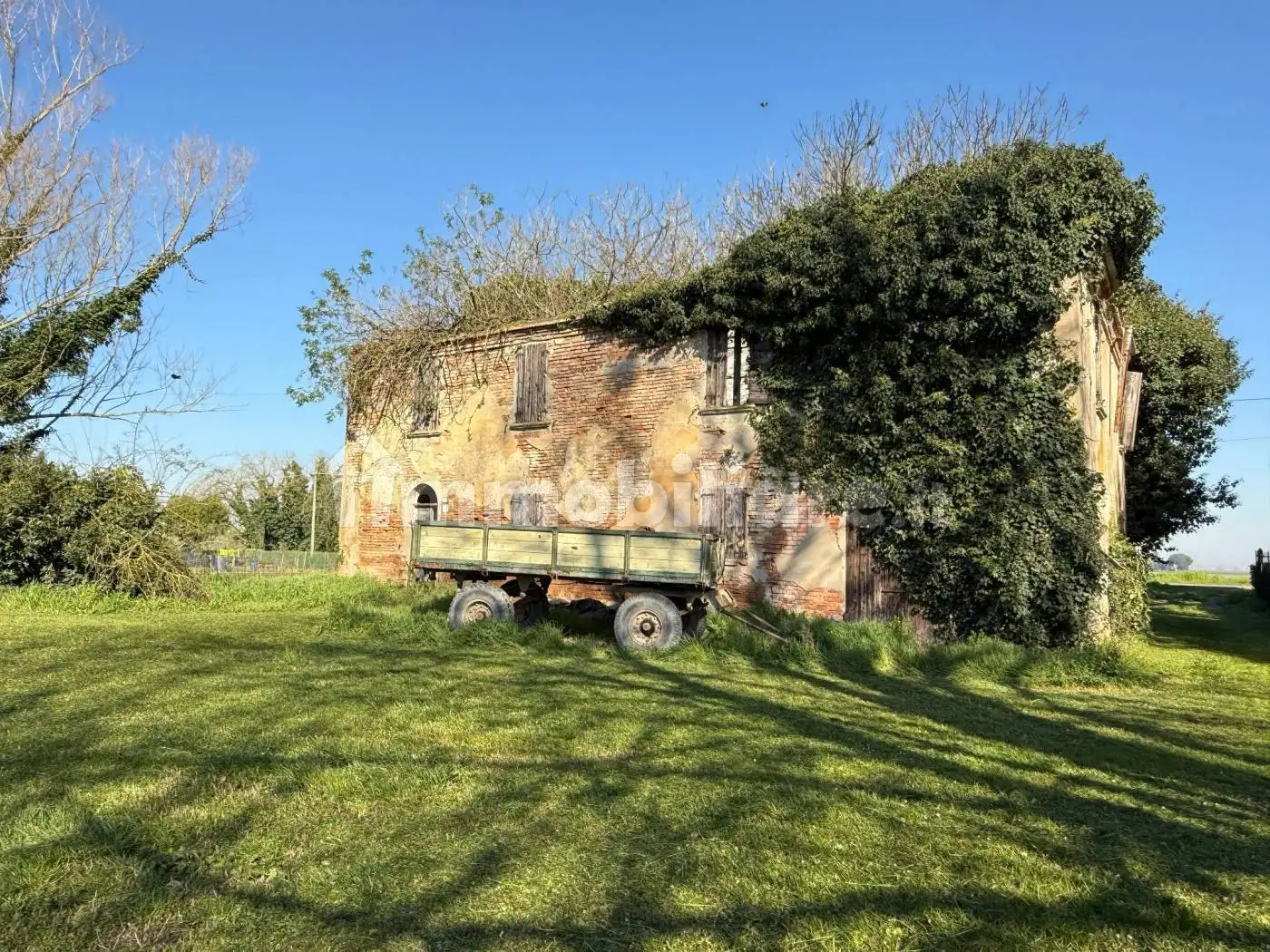 Rustico - Casale in vendita a Argenta